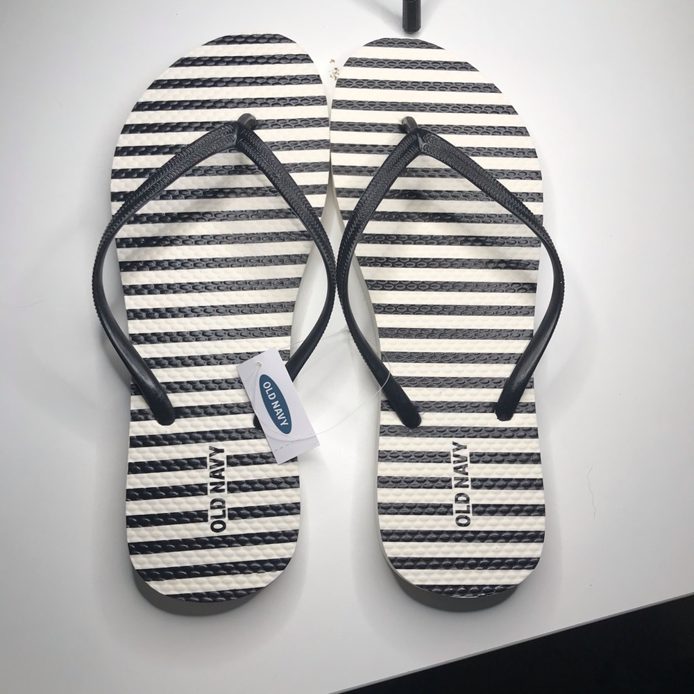 Nwt Old Navy Striped Flip Flops
